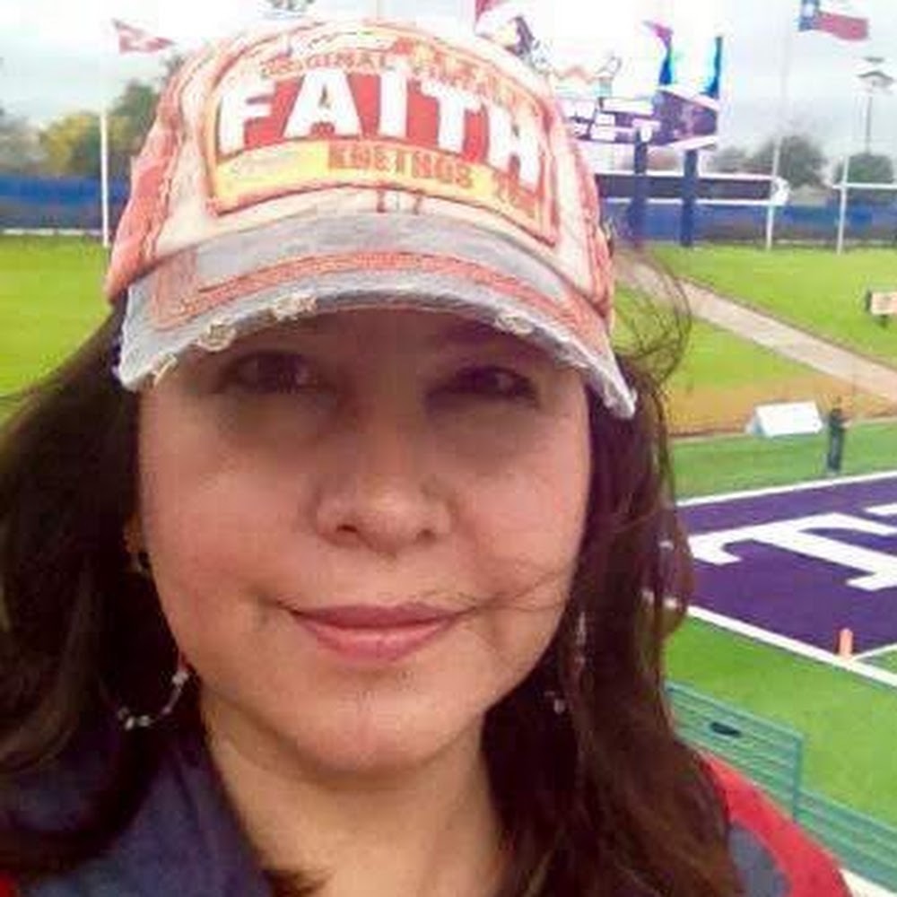 Meet your Posher, Maria